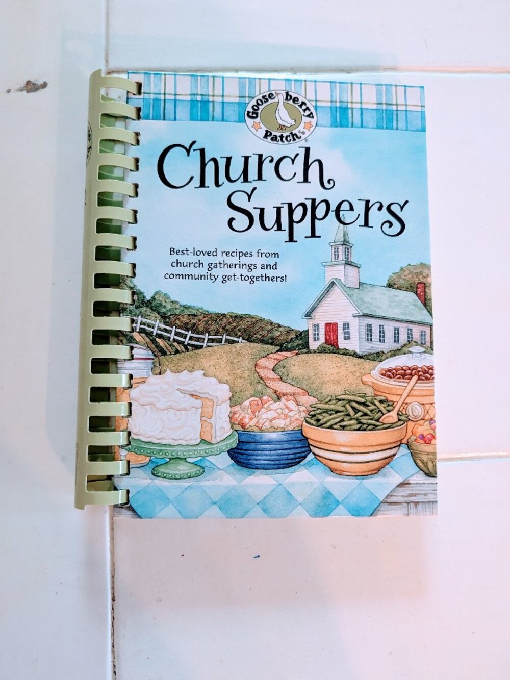 2007 Gooseberry Patch Church Suppers Spiral Cookbook Farmhouse Community Recipes